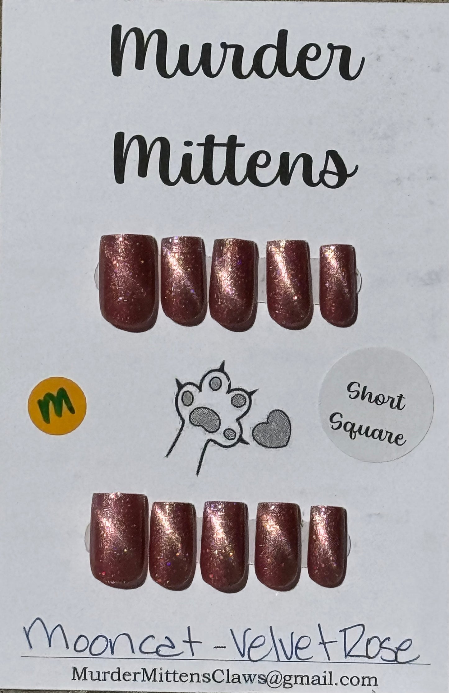 Mooncat - Velvet Rose (magnetic), press-on nails